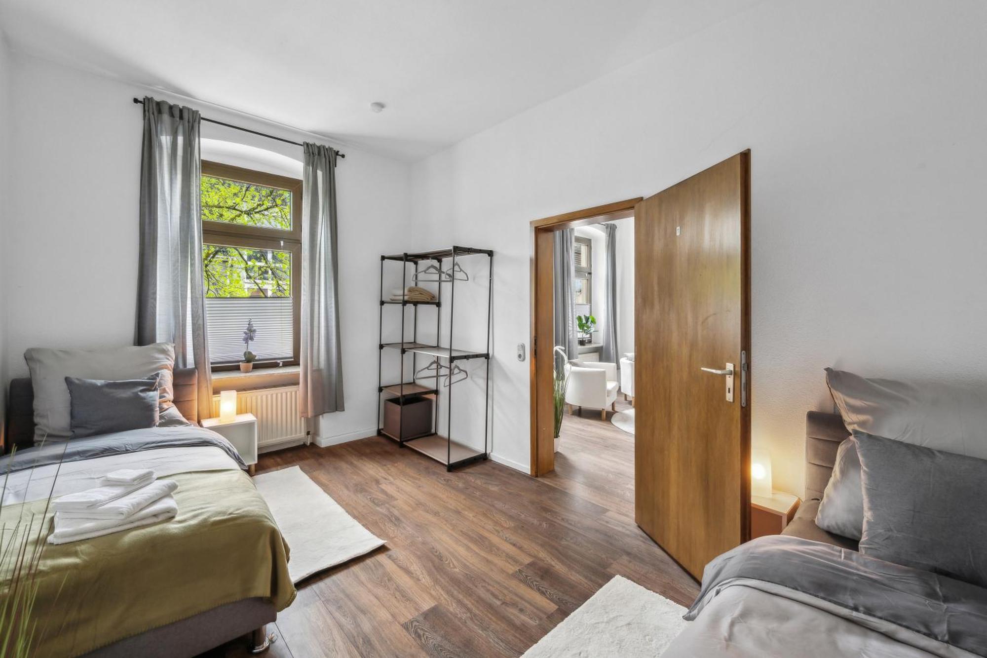 וופרטל Wupper Home Ii, Top Lage Ideal Fuer Geschaeftsleute, Monteure, Familien, 3 Zimmer, Flachbild-Tv מראה חיצוני תמונה